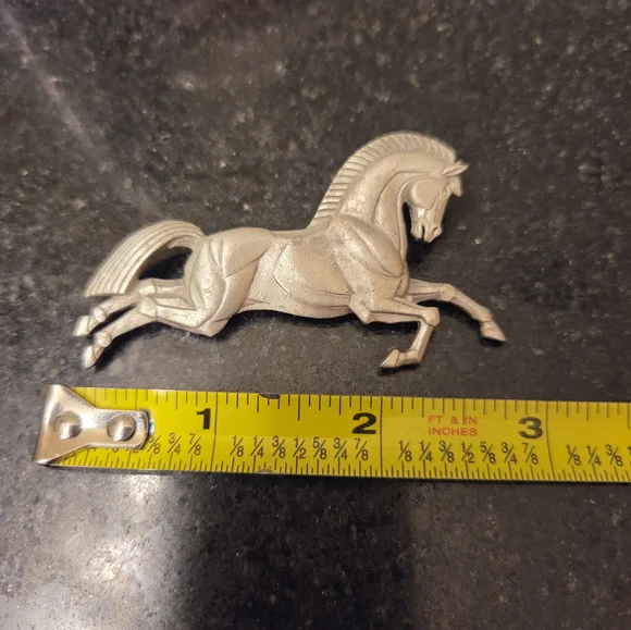 Horse Brooch - Picture 5 of 5